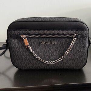 Michael Kors Black Logo Jet Set Large Logo Crossbody Bag NWOT